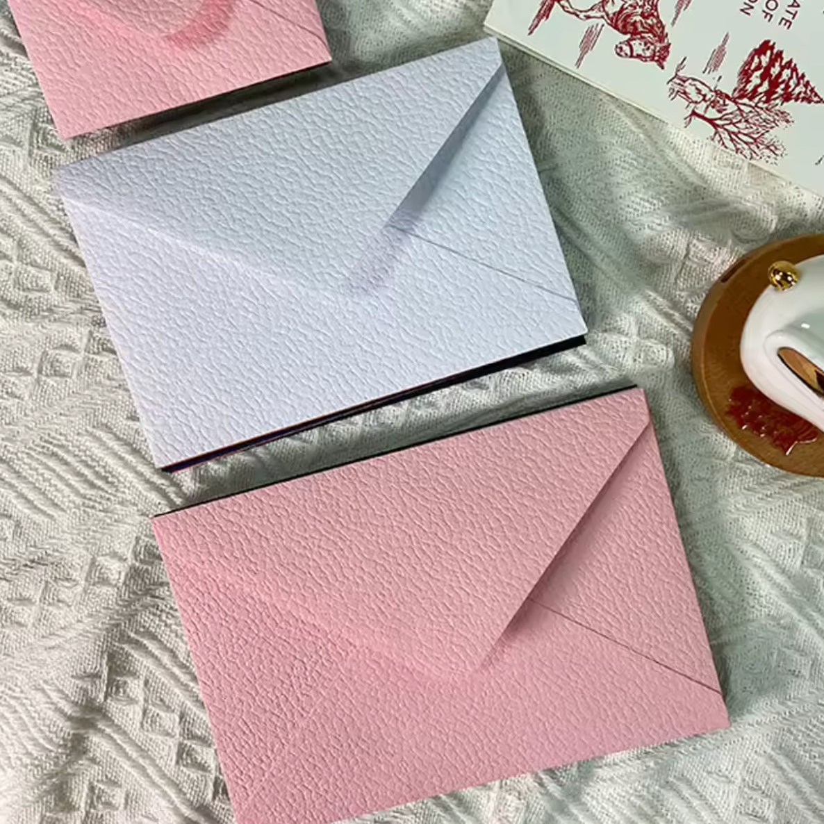 50 High-Quality Textured Envelopes – Ideal for Weddings, Letters & Keepsake Notes