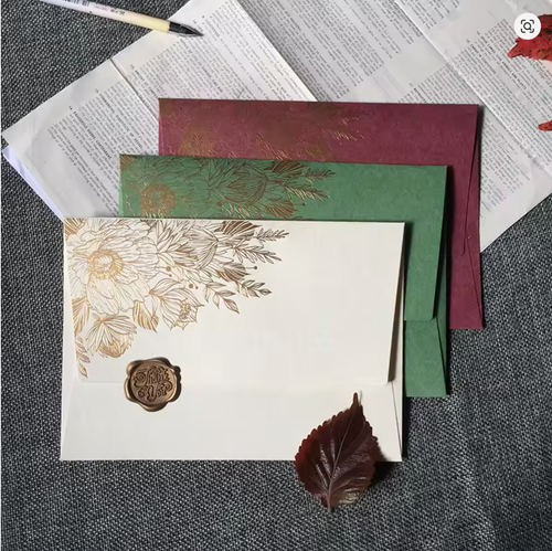 10 Elegant Pearl Paper Envelopes Large and Small– European Gold-Stamped Design for Weddings, Gifts & Special Letters