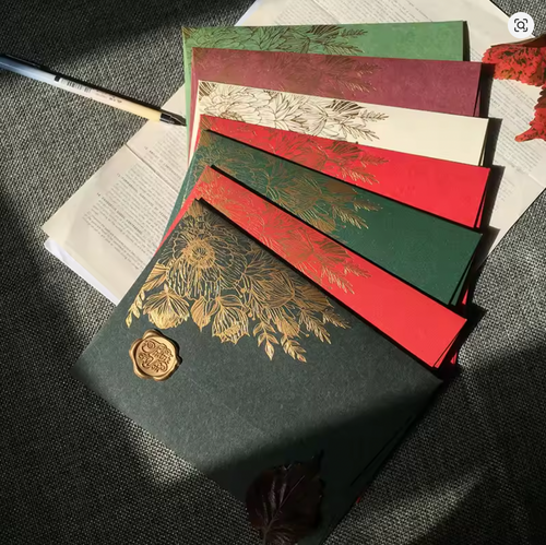 10 Elegant Pearl Paper Envelopes Large and Small– European Gold-Stamped Design for Weddings, Gifts & Special Letters